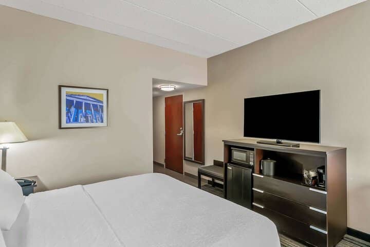 Room 20 of 39