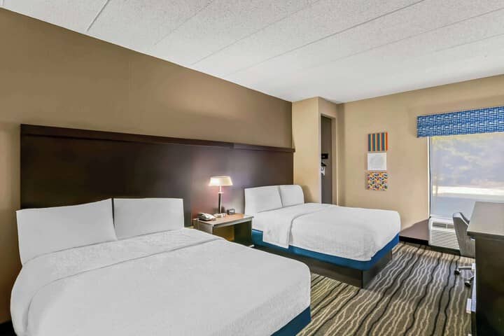 Room 21 of 39