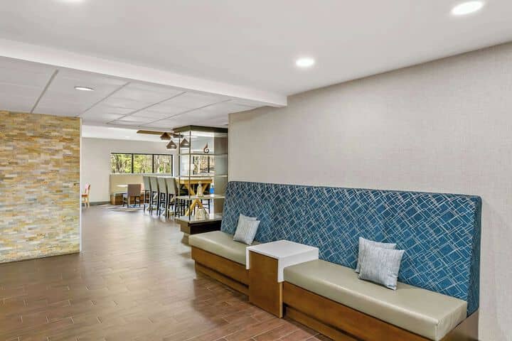 Hotel Interior 3 of 39